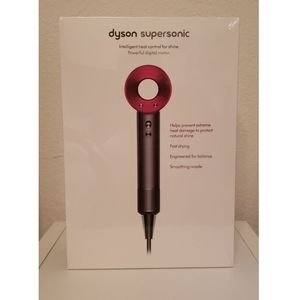 SOLD 🌟NEW🌟 Dyson Supersonic hair dryer SEALED